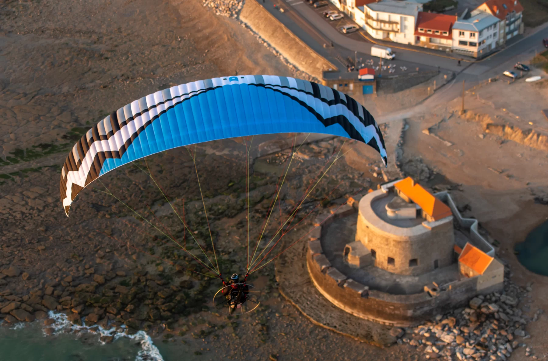 Nucleon 4 DUDEK PARAMOTOR - Image 8