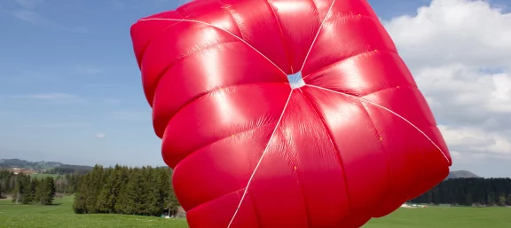 Cornetto rescue parachutes - Image 2